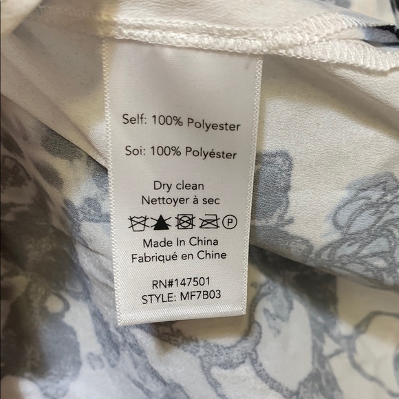 Kobi Sleeveless Blouse with Lace - Picture 6 of 6